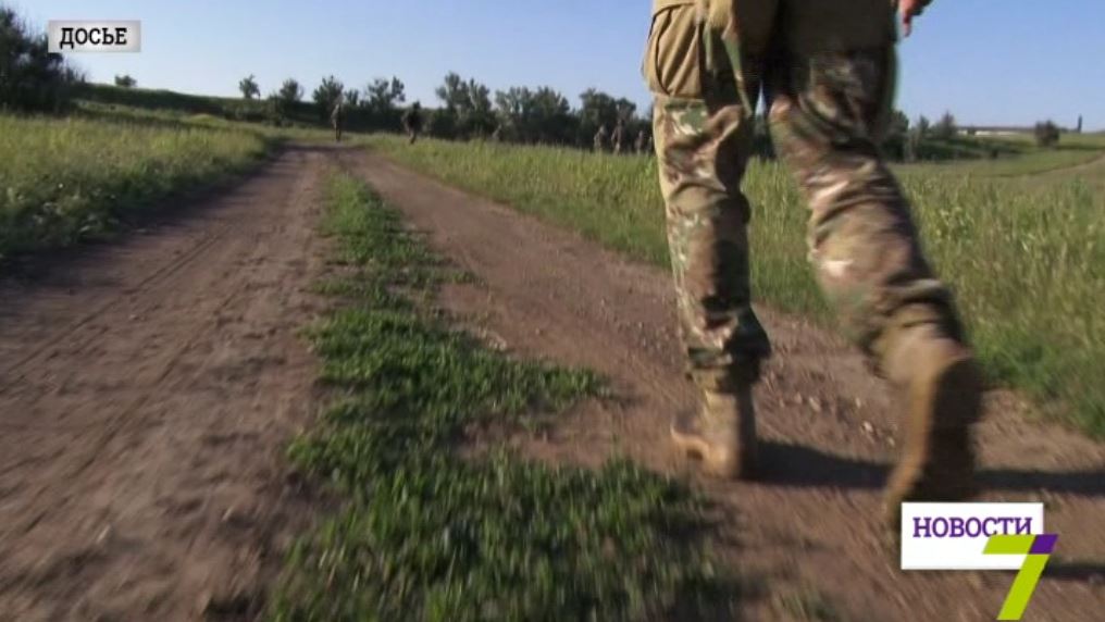 военнослужащий